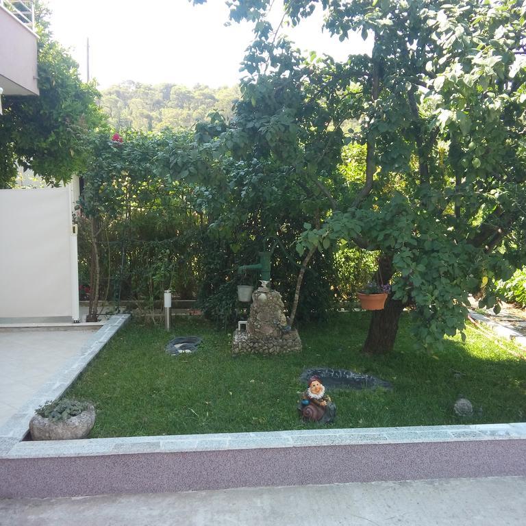 Apartamento Apartman Soda Trogir Exterior foto